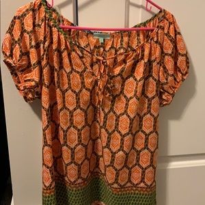 Jemma brand adorable silk shirt.